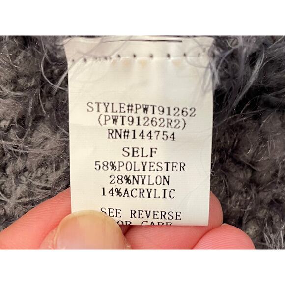 Davi & Dani Gray, White Fuzzy, Chunky Knit Boxy Oversized Sweater, 2XL - Picture 9 of 13